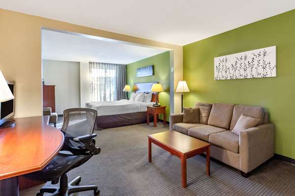 Suite - Sleep Inn & Suites Jacksonville - I-10, Exit 357