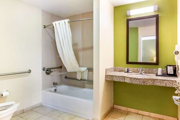 Suite - Sleep Inn & Suites Jacksonville - I-10, Exit 357