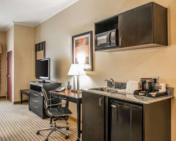 Suite - Comfort Suites Callaway