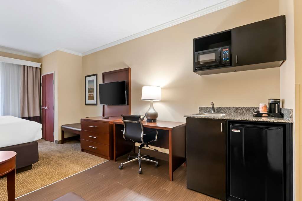 COMFORT SUITES PANAMA CITY-guestroom-Guest Room,Suite,On-Site.jpg