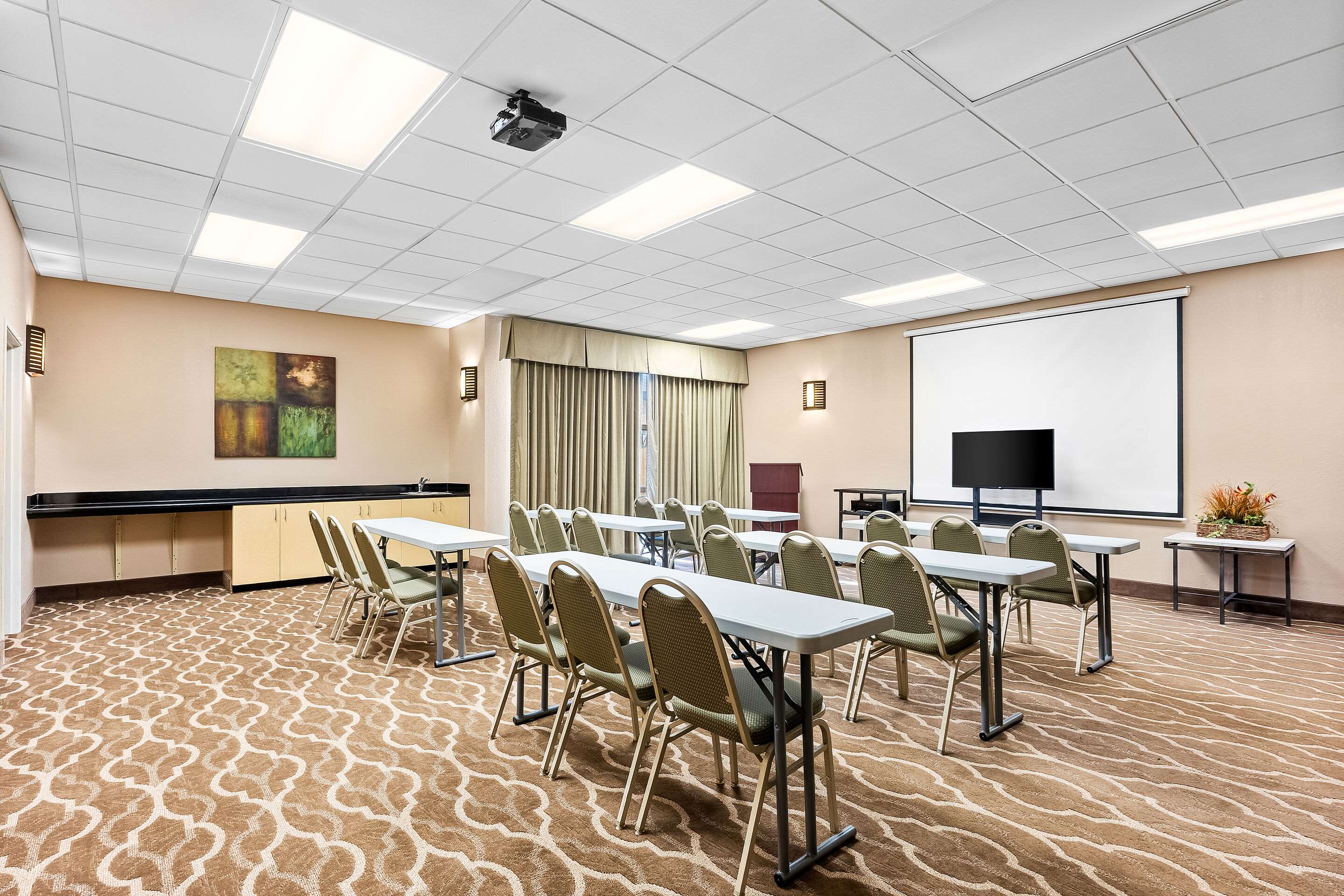 Meeting room | Comfort Suites Panama City near Tyndall AFB