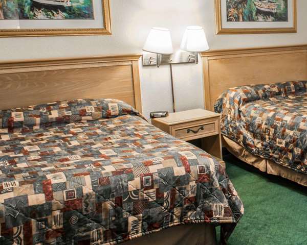  - Rodeway Inn Federal Highway Fort Pierce