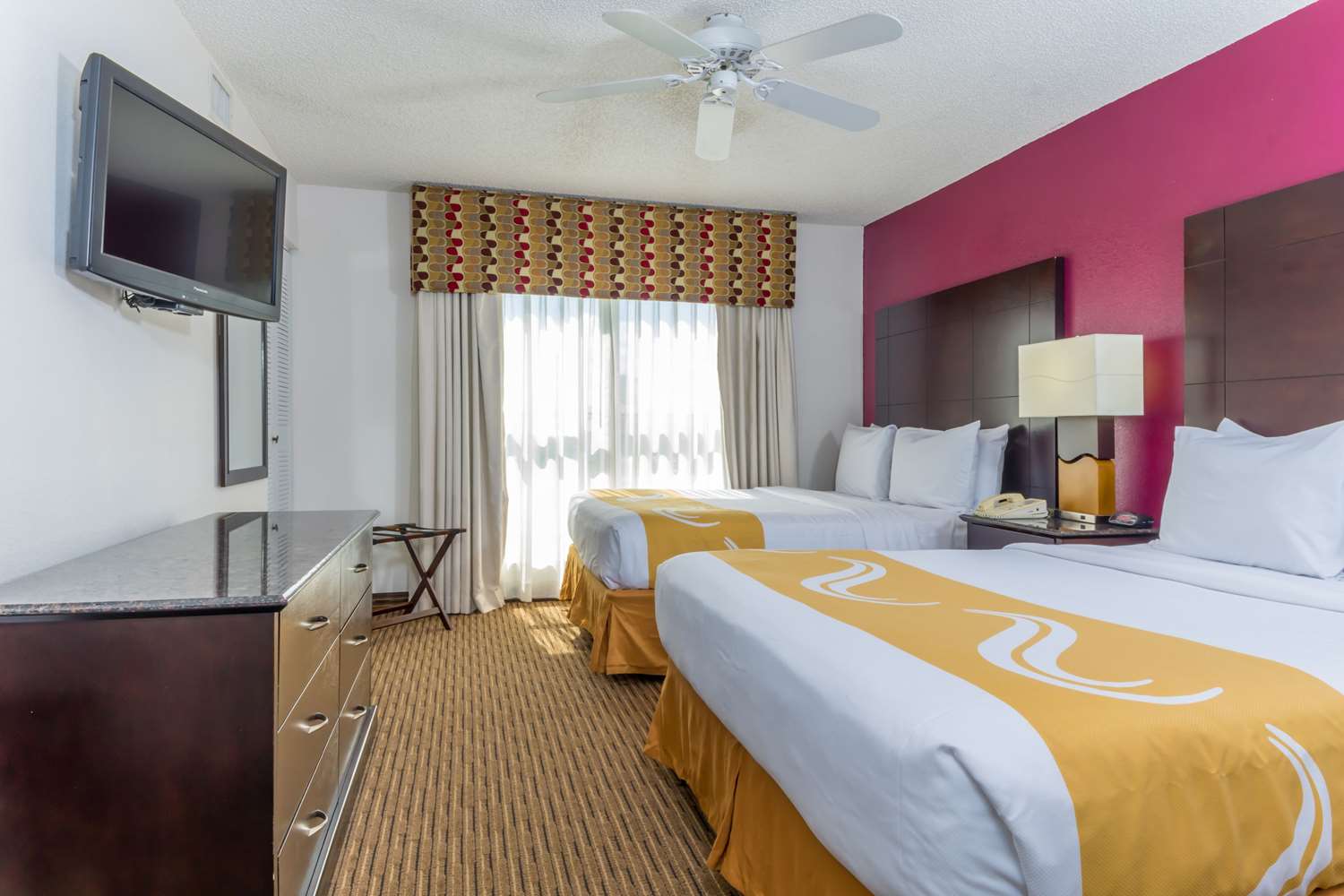 Quality Inn & Suites Lake Buena Vista Orlando, FL See Discounts