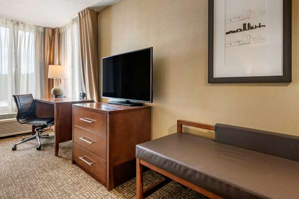 Suite - Comfort Suites Jacksonville - I-95, Exit 341