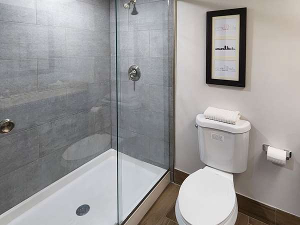  - Comfort Suites Jacksonville - I-95, Exit 341