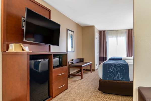  - Comfort Suites Niceville