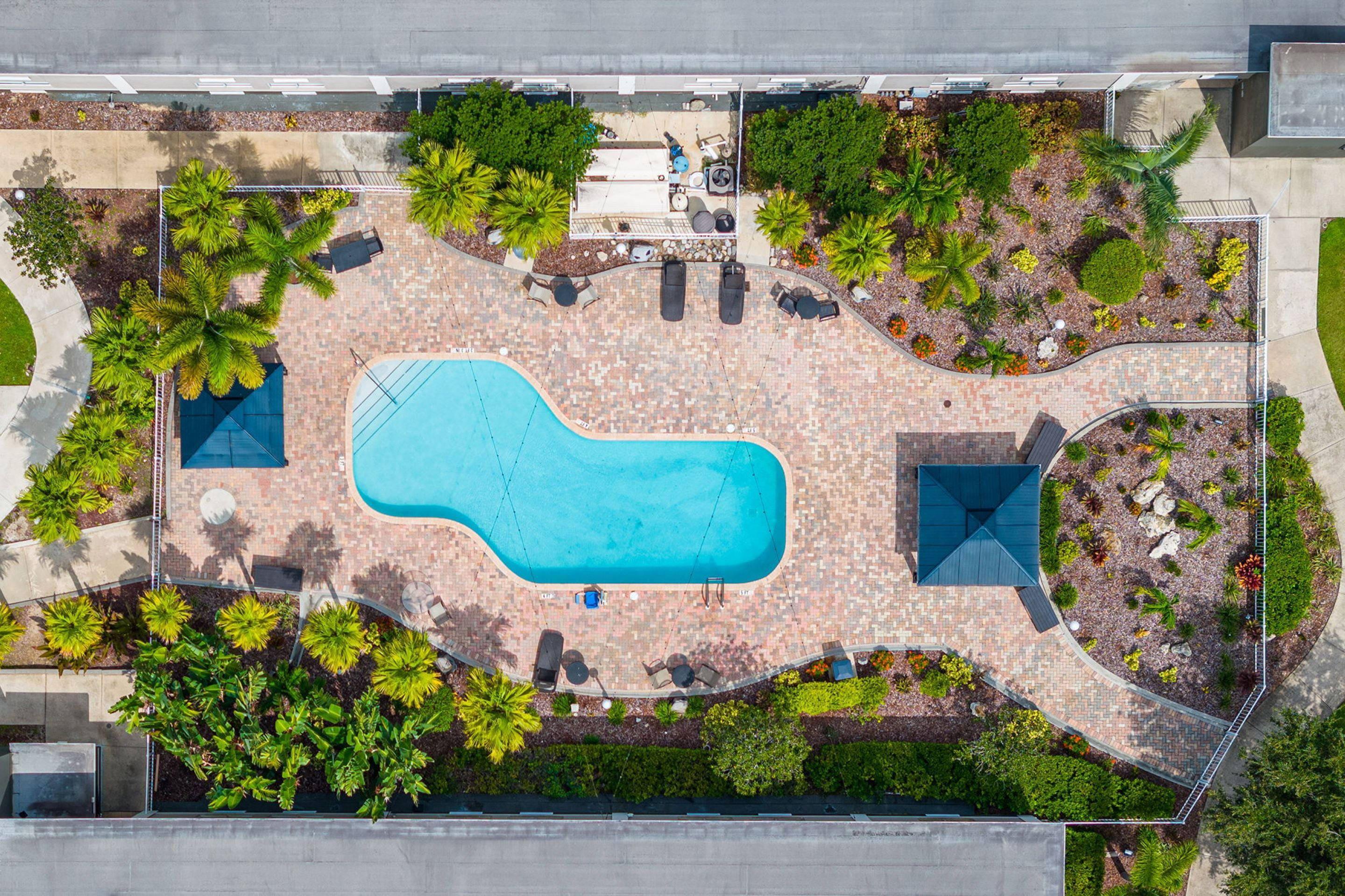 Outdoor pool | Quality Inn & Suites Near Fairgrounds Ybor City