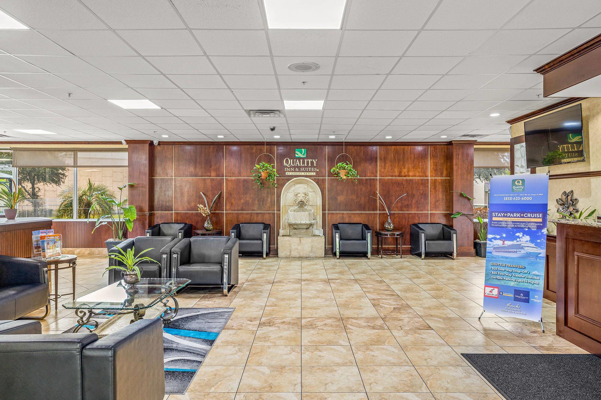 Hotel lobby | Quality Inn & Suites Near Fairgrounds Ybor City