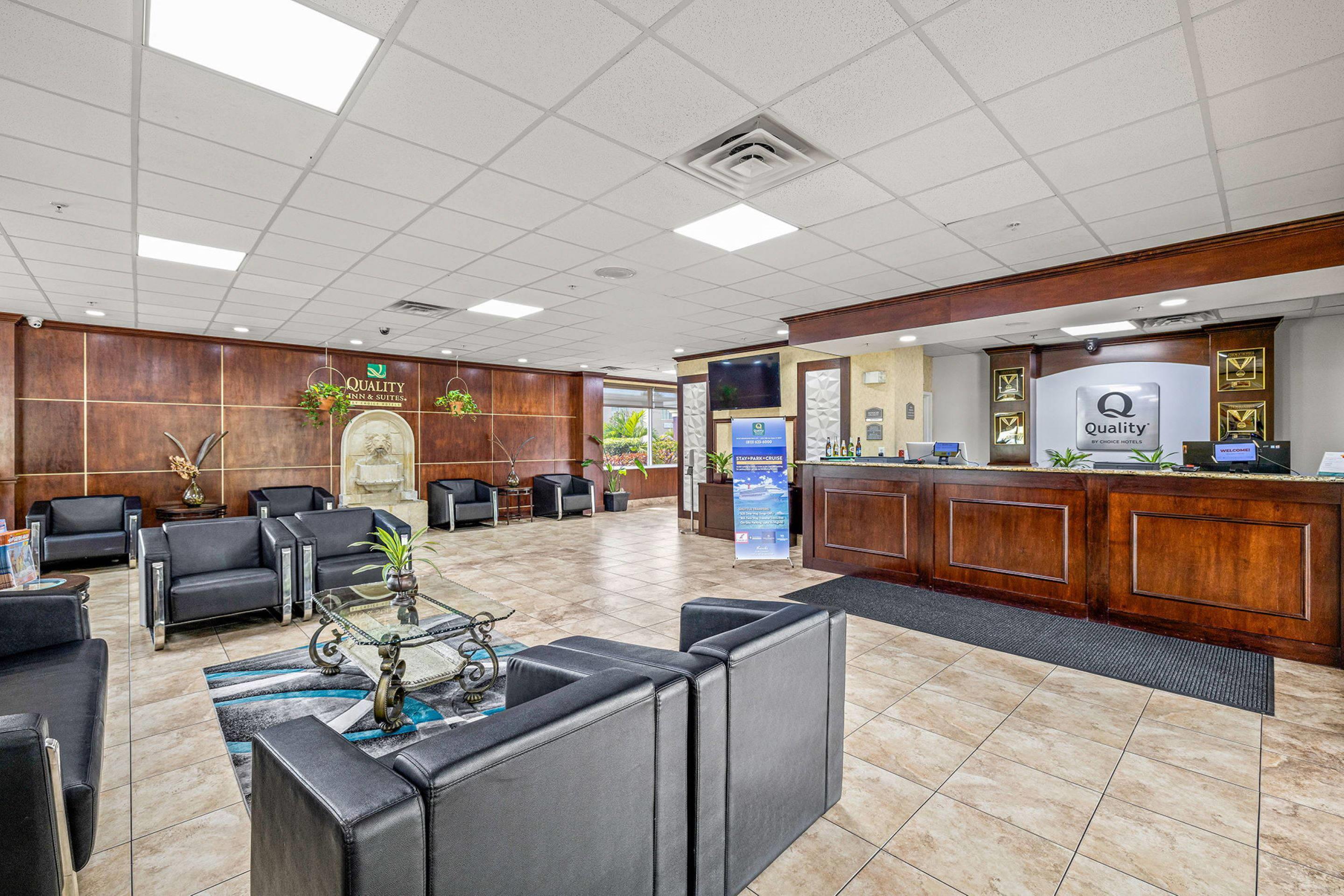 Hotel lobby | Quality Inn & Suites Near Fairgrounds Ybor City