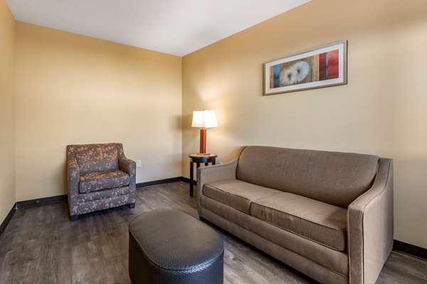 Suite - Cambria Hotel Dania Beach - I-95, Exit 22
