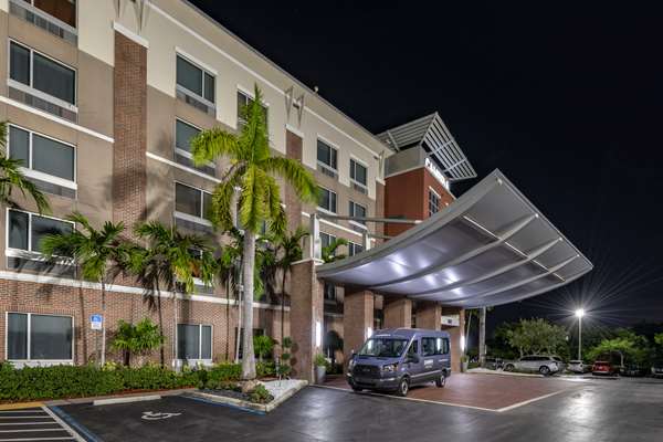 Exterior view - Cambria Hotel Dania Beach - I-95, Exit 22