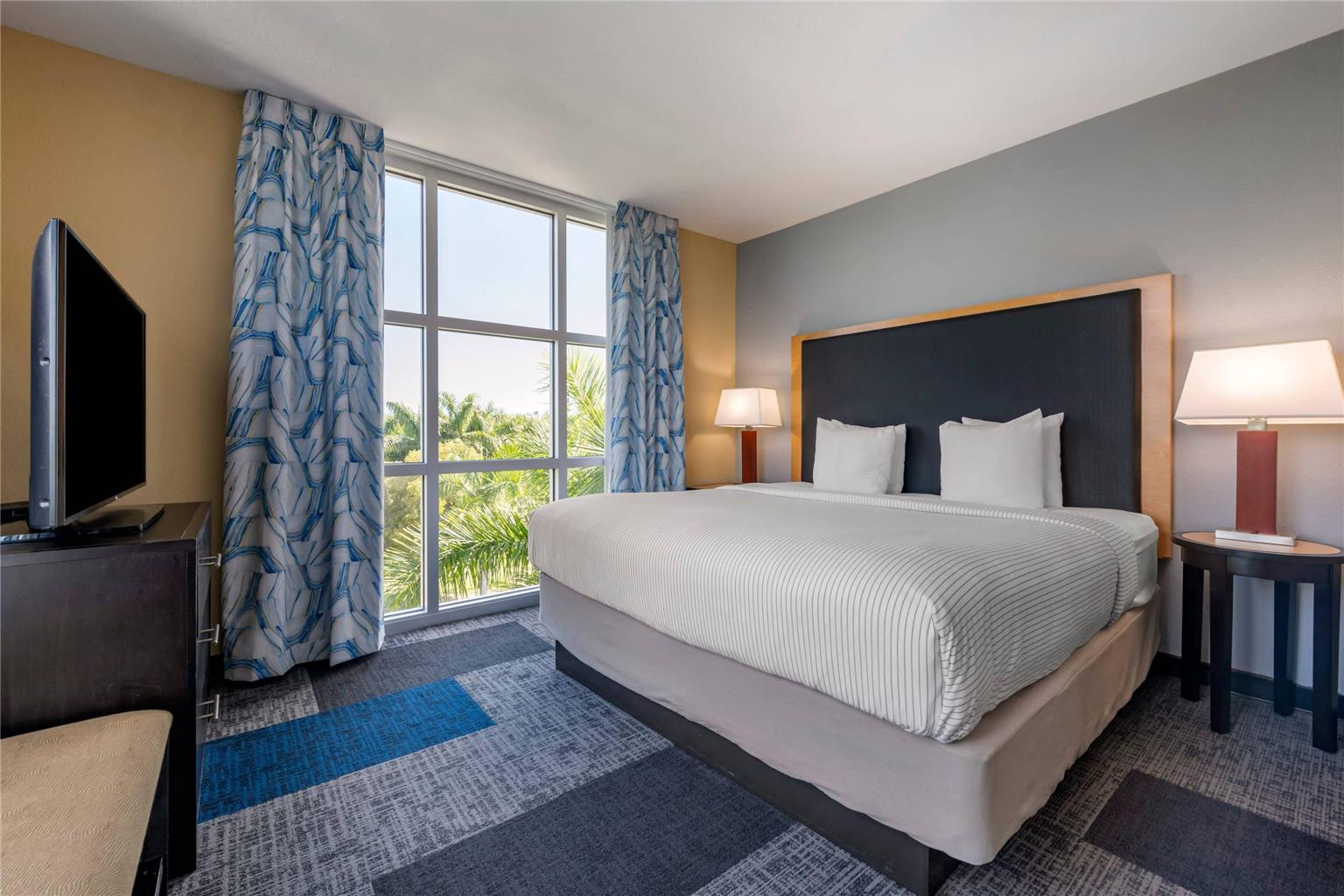 CAMBRIA HOTEL FT LAUDERDALE AIRPORT-guestroom-Guest Room,Suite,On-Site.jpg