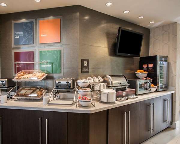 Amenities - Comfort Suites Airport North Miami Springs