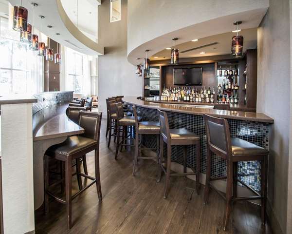 Restaurant - Comfort Suites Airport North Miami Springs