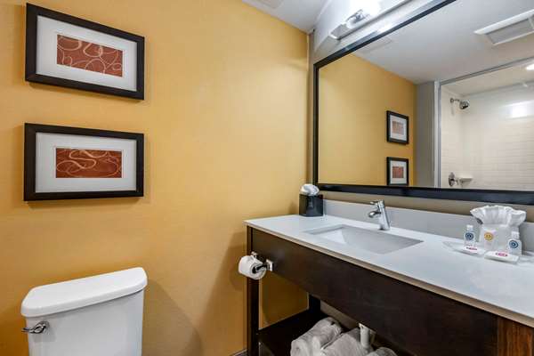 Suite - Comfort Suites Dania Beach - I-95, Exit 22