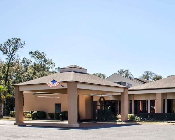 Exterior view - Quality Inn & Suites Bayview Pensacola - I-10, Exit 17