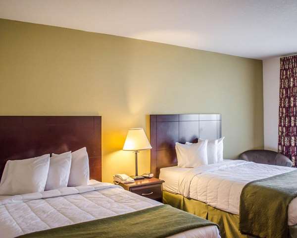  - Quality Inn & Suites Bayview Pensacola - I-10, Exit 17