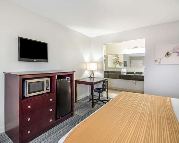  - Quality Inn & Suites Kissimmee