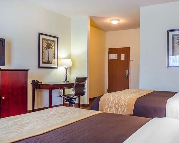  - Comfort Inn & Suites Crestview - I-10, Exit 56