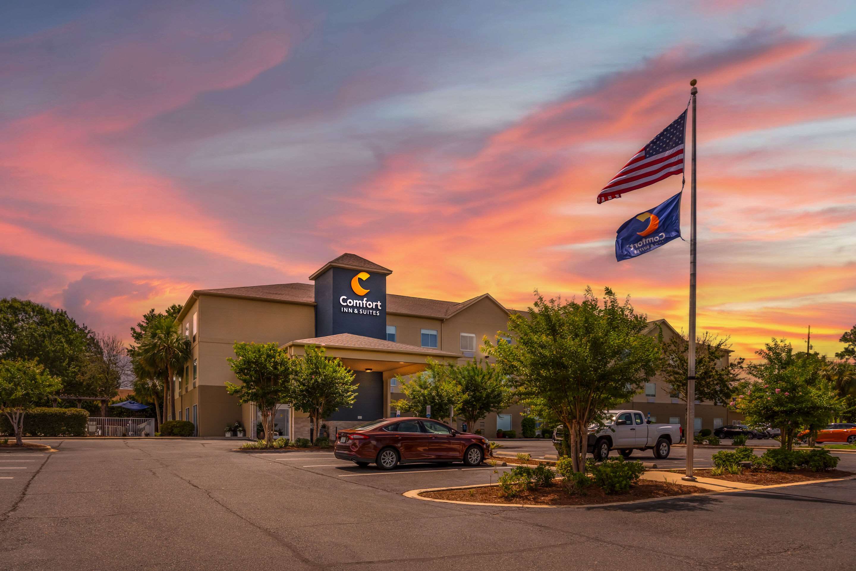 Twilight | Comfort Inn & Suites Crestview