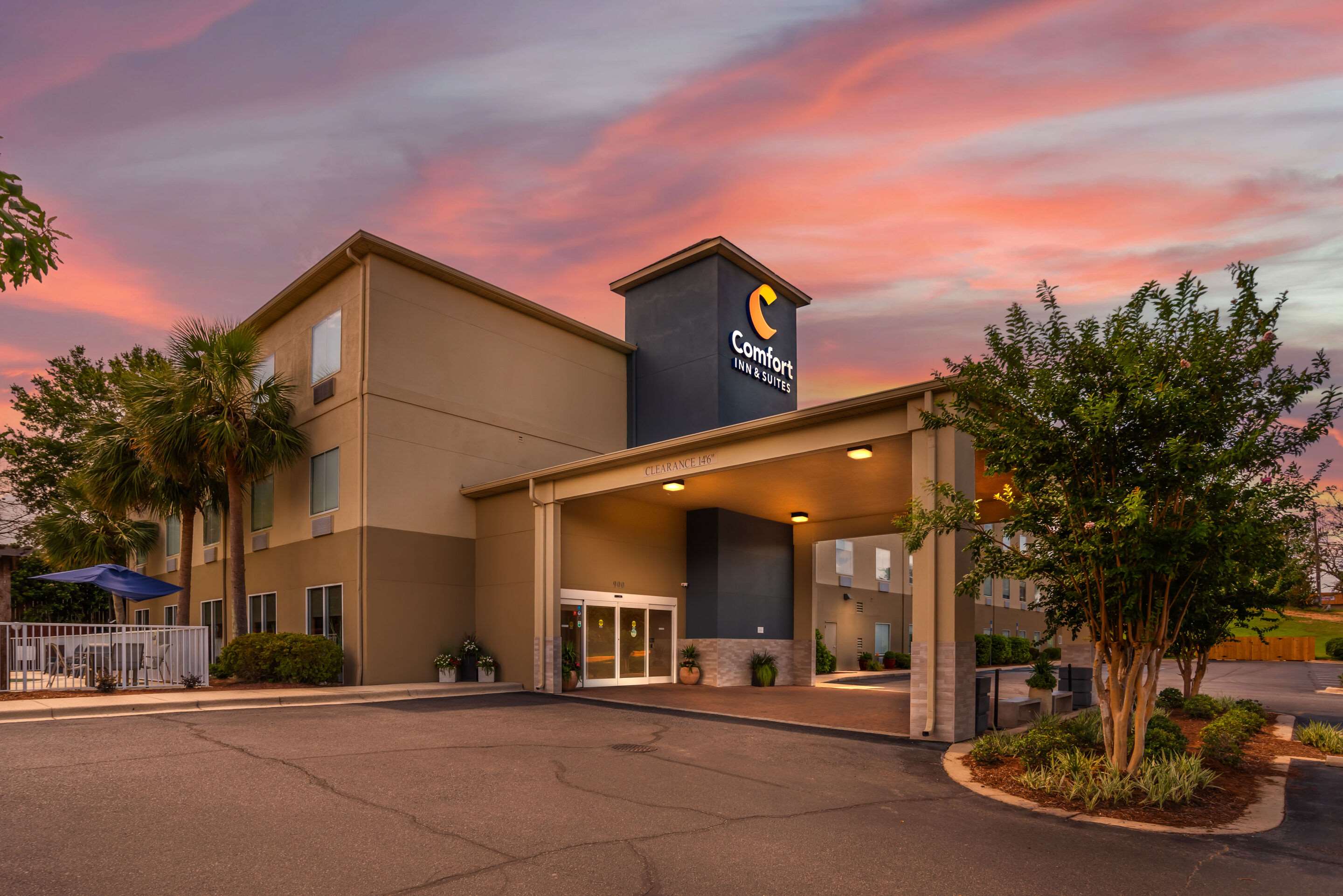 Twilight | Comfort Inn & Suites Crestview