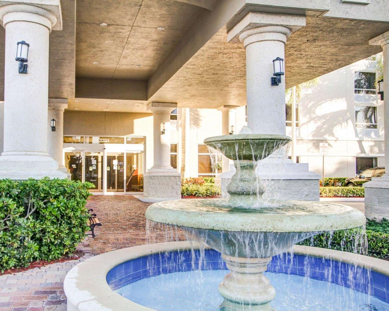 Comfort Suites Weston, FL See Discounts