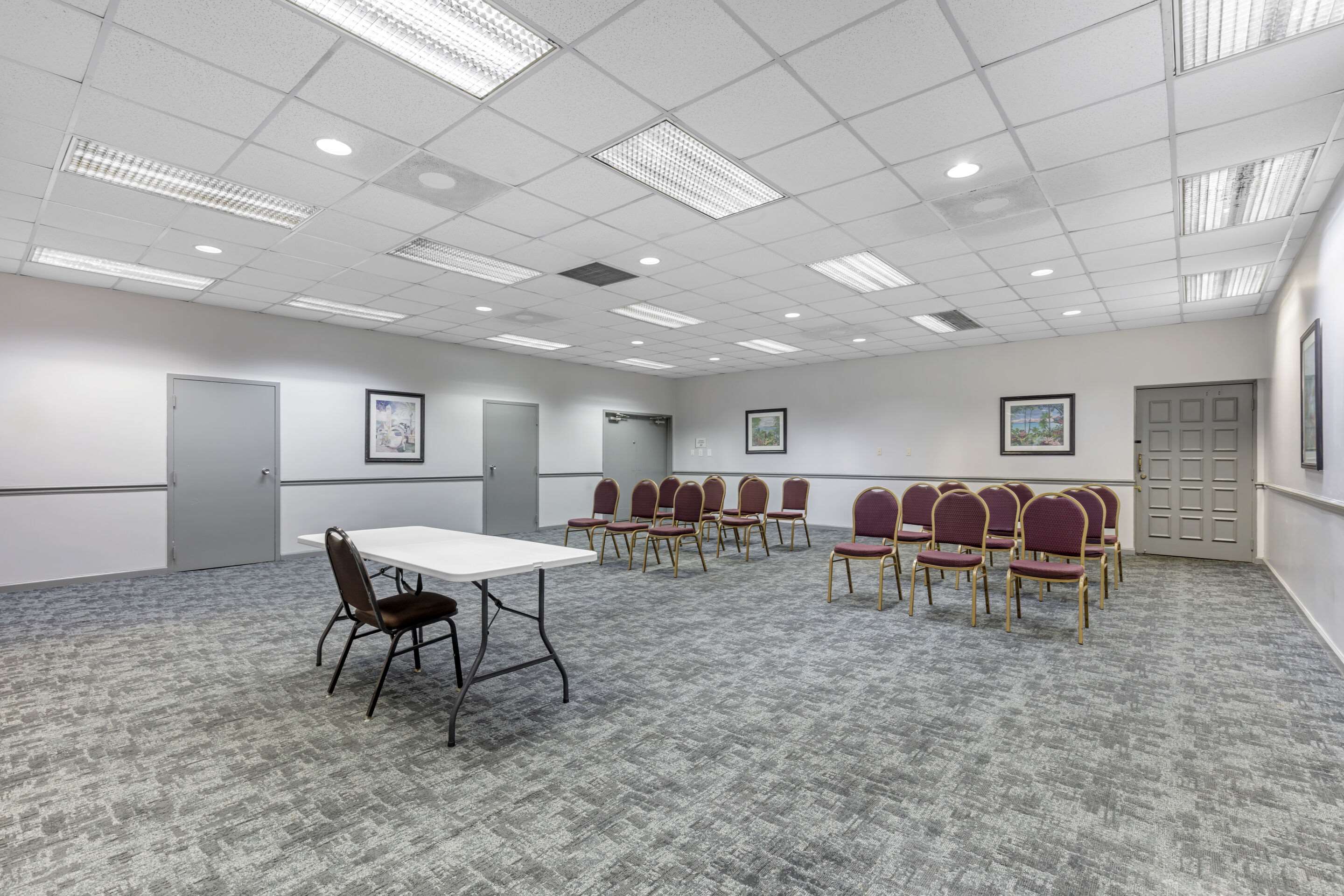 Meeting room | Quality Inn Downtown Stuart