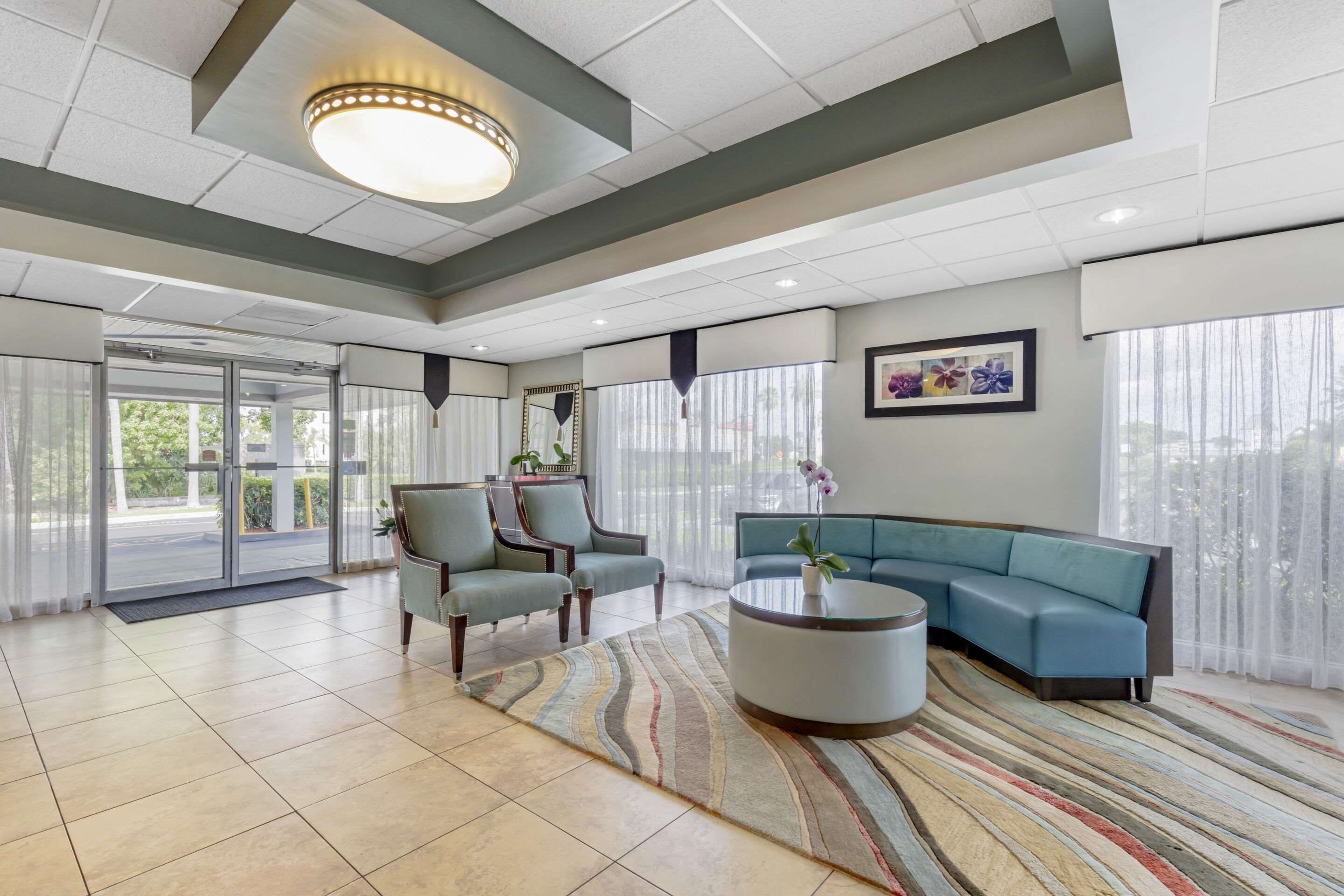 Hotel lobby | Quality Inn Downtown Stuart