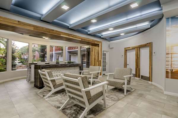  - Clarion Pointe Hotel Near Fairgrounds Casino Tampa