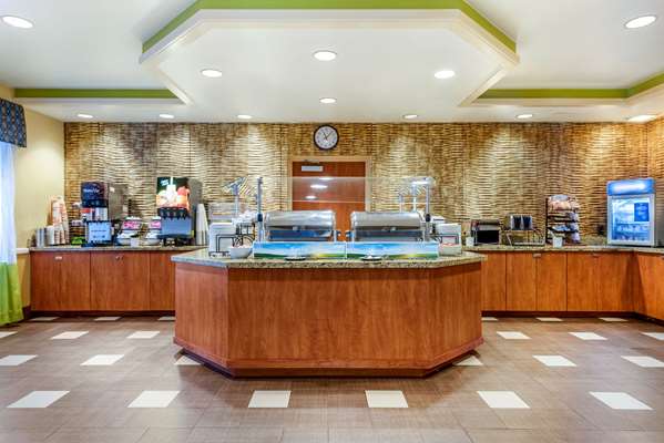 Amenities - Comfort Inn & Suites Universal Studios Orlando - I-4, Exit 74A