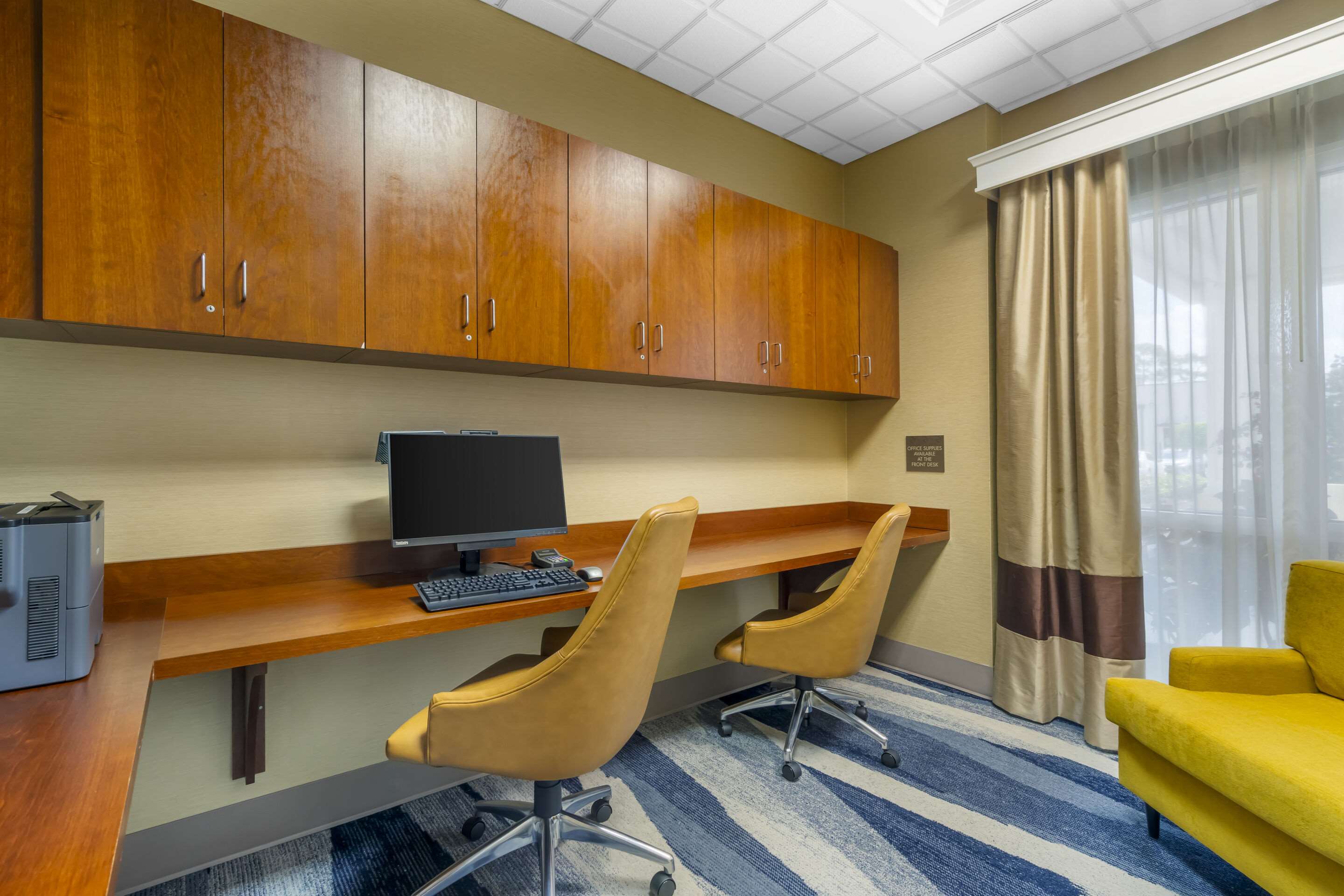 Computer in the lobby