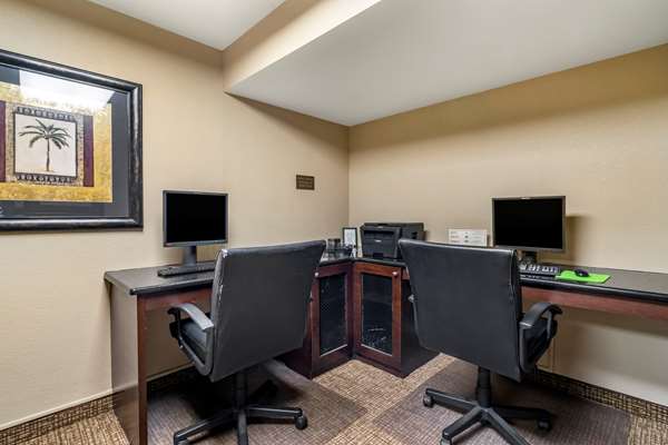 Conference Area - Comfort Inn & Suites Clearwater Airport