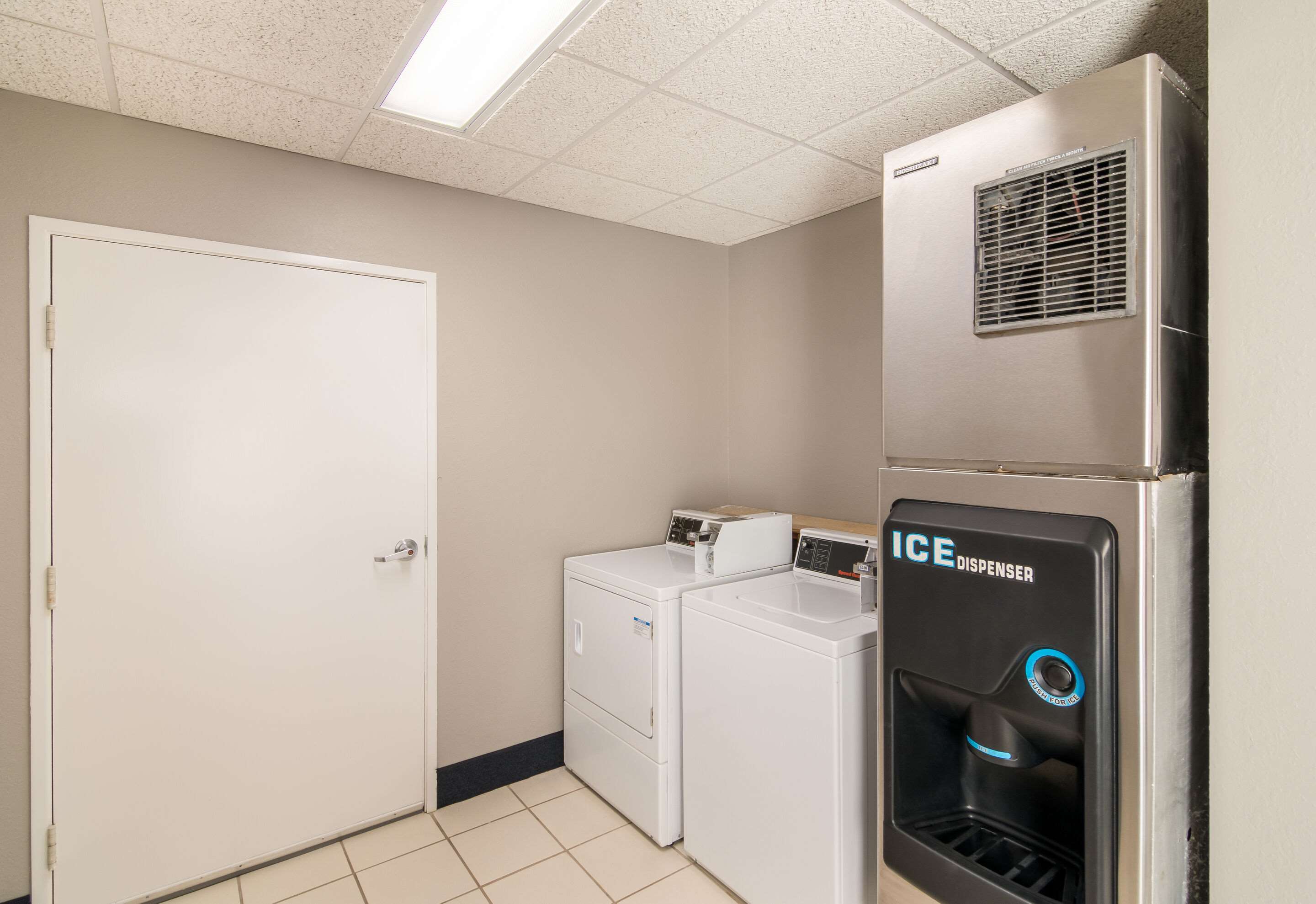 Guest laundry facilities