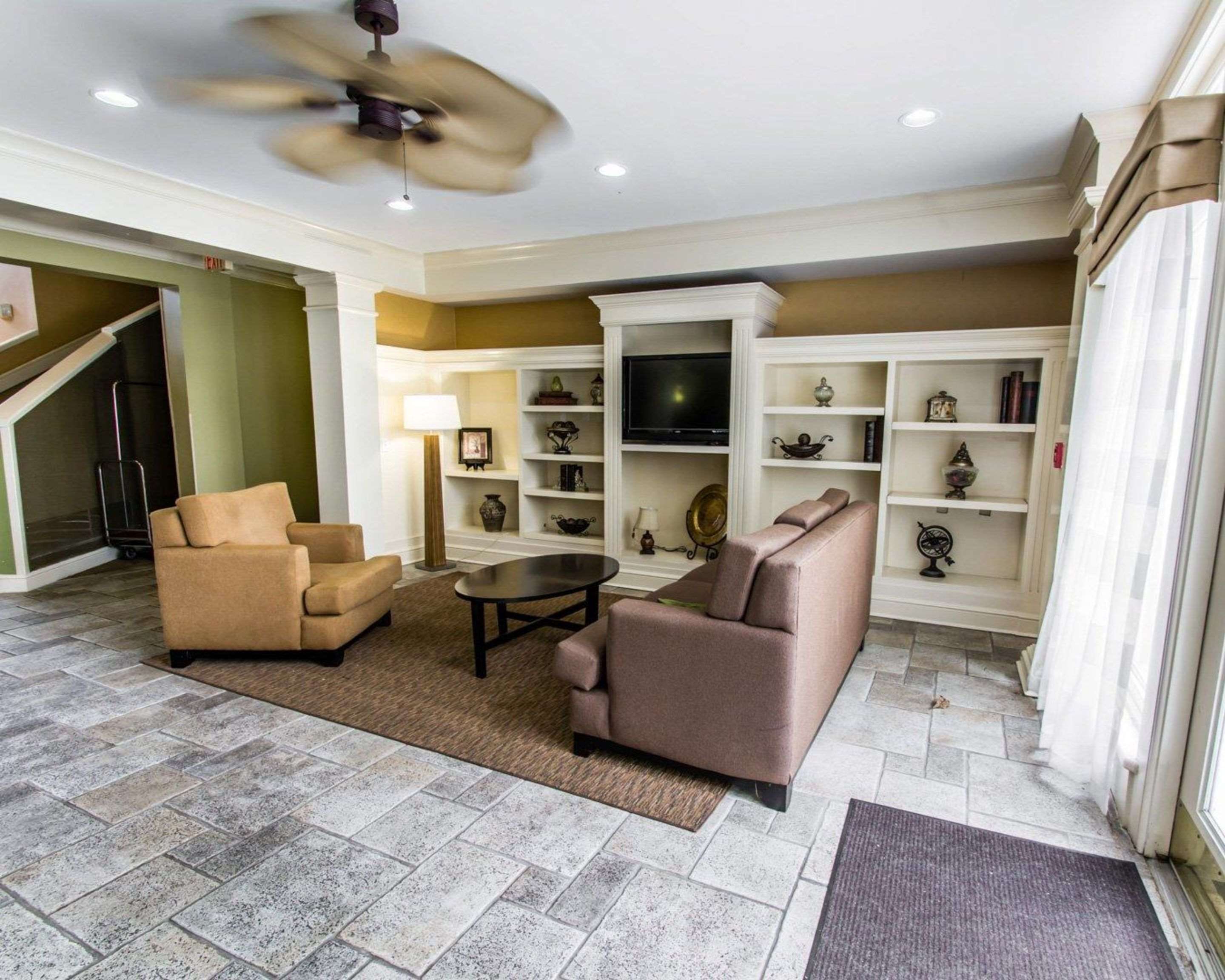 Spacious lobby | Sleep Inn at PGA Village