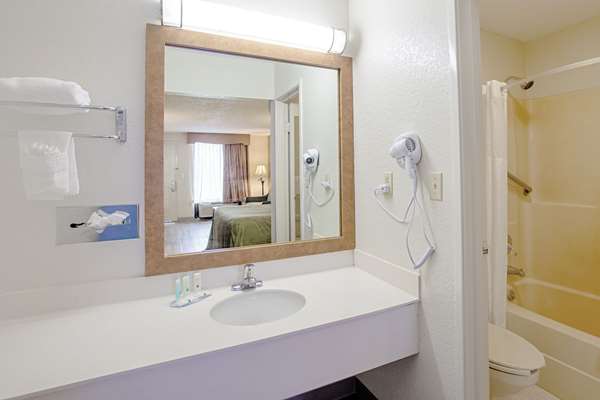  - Quality Inn Live Oak - I-10, Exit 283