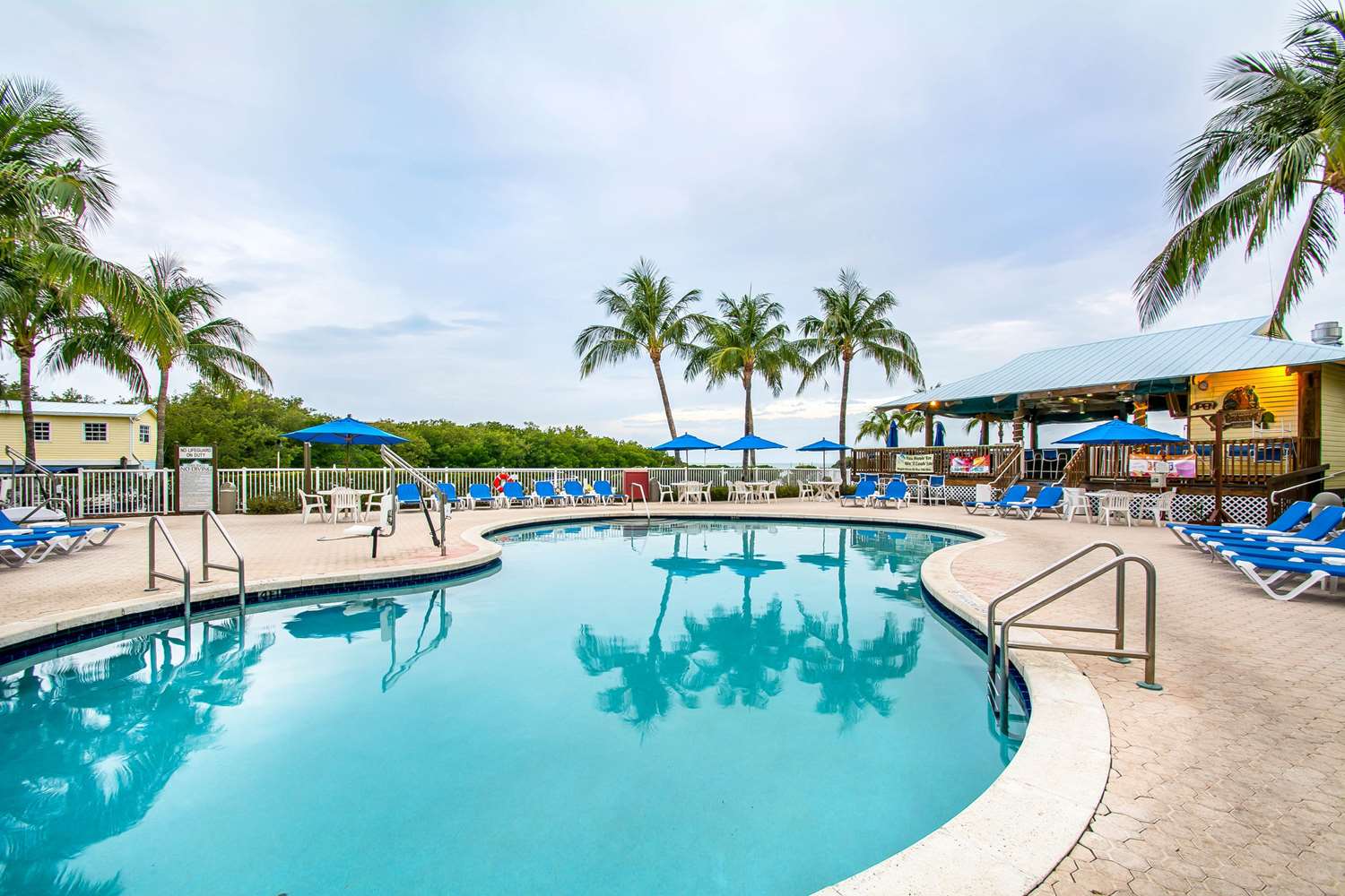 Bluegreen Vacations Hammocks Resort Marathon, FL See Discounts