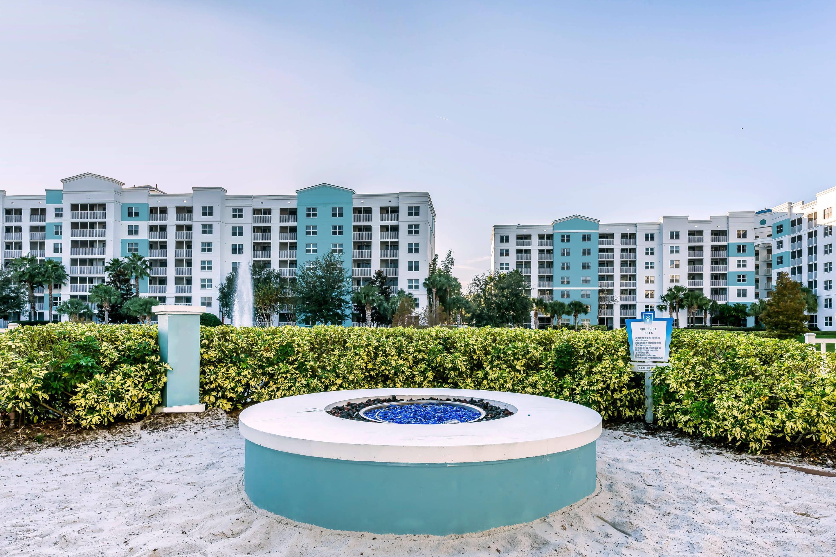 Hotel bonfire pit area | Bluegreen Vacations Fountains, Ascend Resort Collection