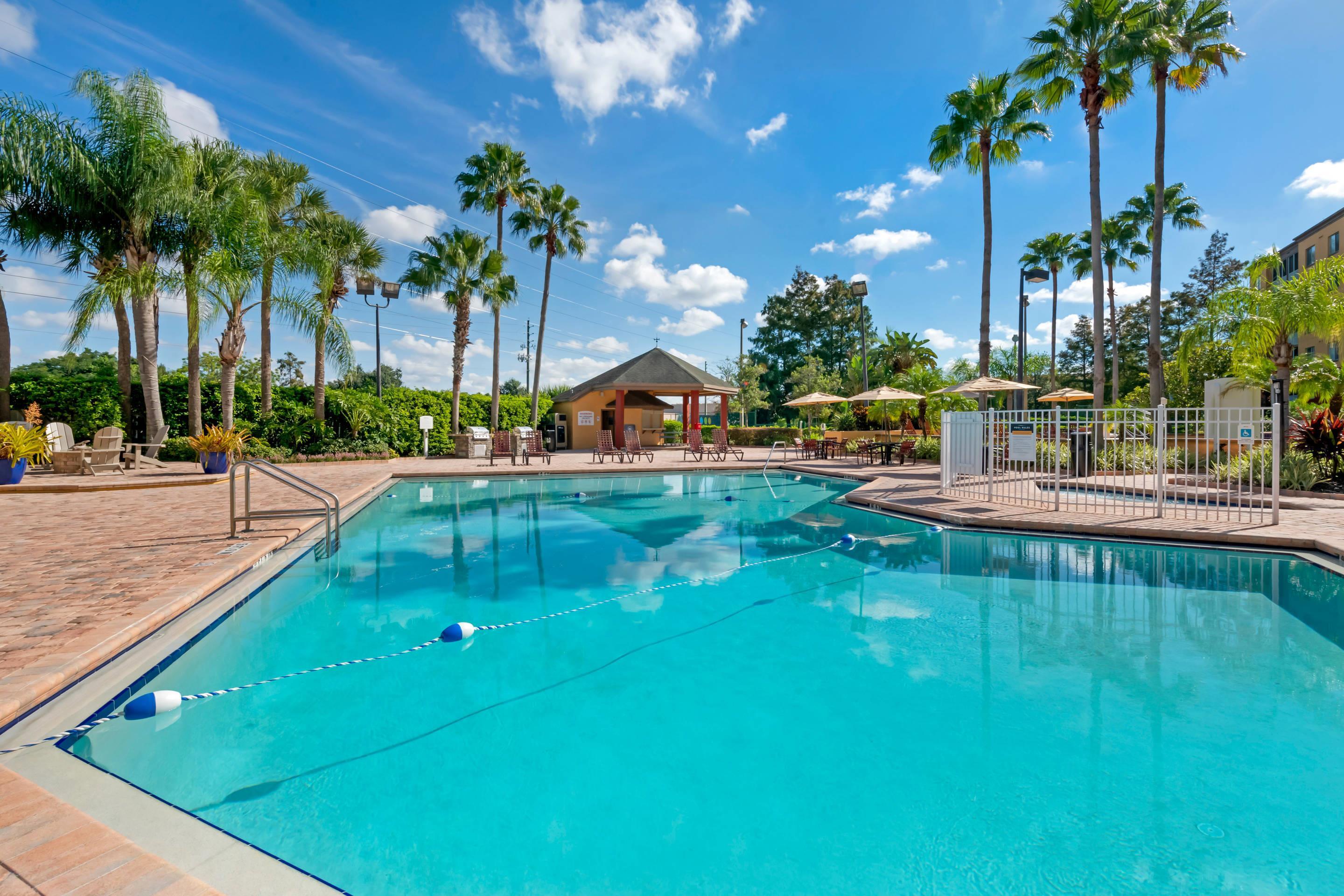 Outdoor pool | Bluegreen Vacations Orlando's Sunshine Resort
