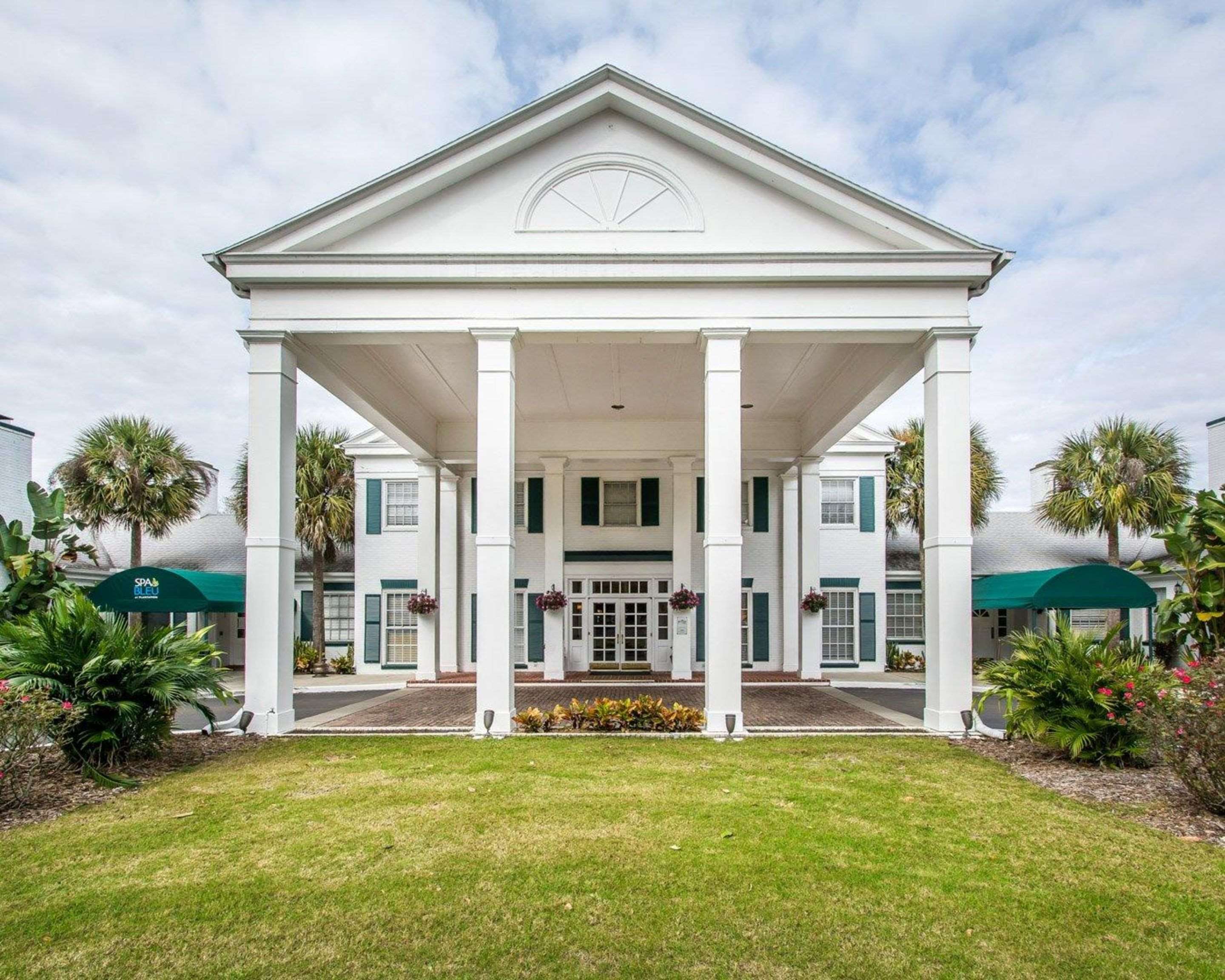 Hotel exterior | Plantation on Crystal River, Ascend Hotel Collection