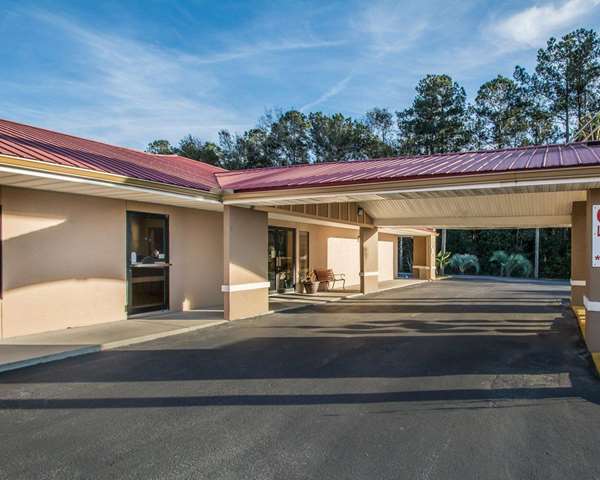 Exterior view - Econo Lodge DeFuniak Springs - I-10, Exit 85