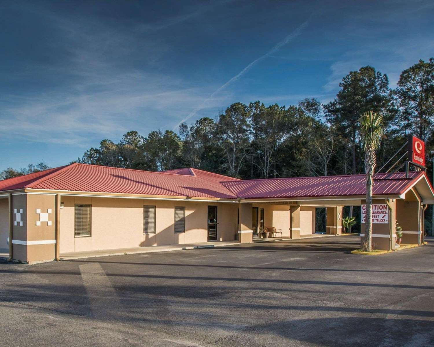 Econo Lodge DeFuniak Springs, FL See Discounts
