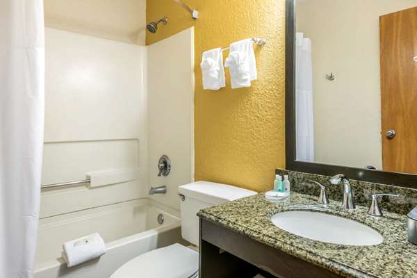  - Quality Inn Leesburg