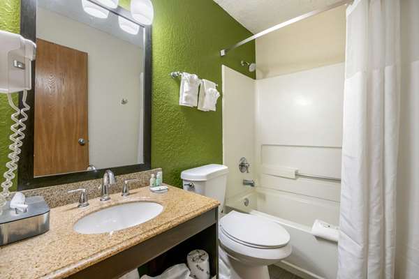 - Quality Inn Leesburg
