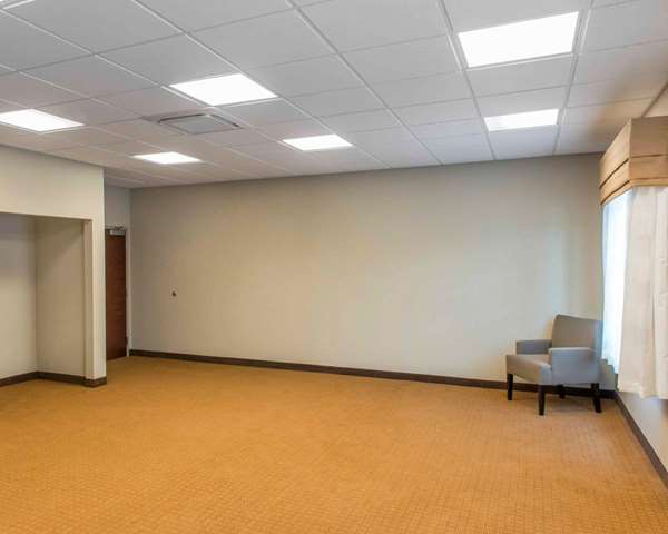  - Sleep Inn & Suites Defuniak Springs