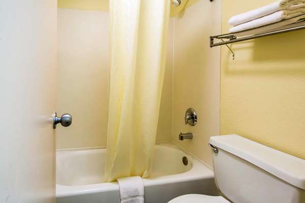  - Econo Lodge Airport Jacksonville - I-95, Exit 363