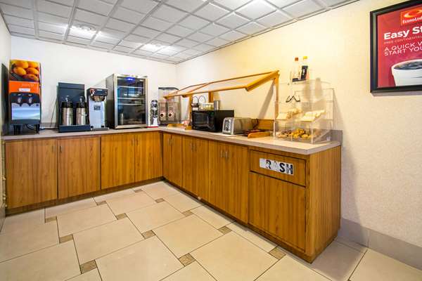 Amenities - Econo Lodge Airport Jacksonville - I-95, Exit 363