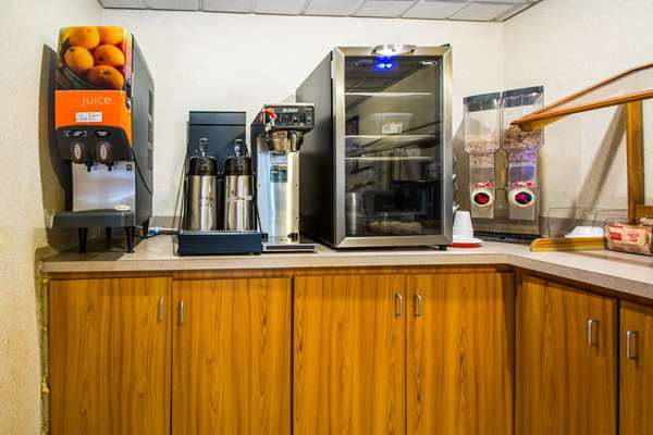 Amenities - Econo Lodge Airport Jacksonville - I-95, Exit 363