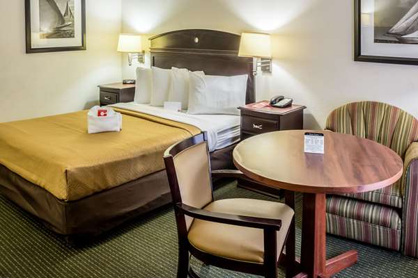  - Econo Lodge Palm Coast - I-95, Exit 289