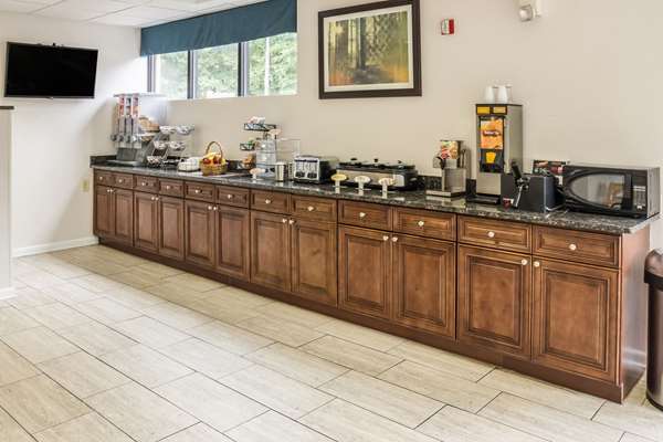 Amenities - Econo Lodge Palm Coast - I-95, Exit 289