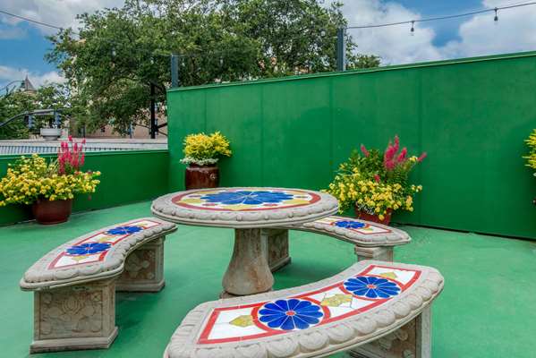  - Quality Inn Historic District Savannah - I-16, Exit 167